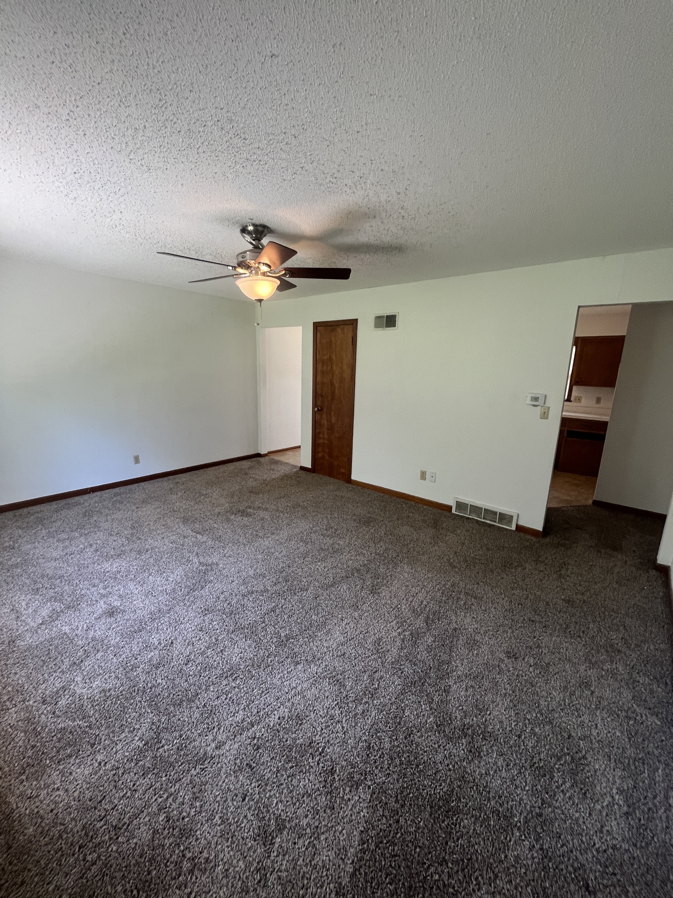 817 Broad Street - D