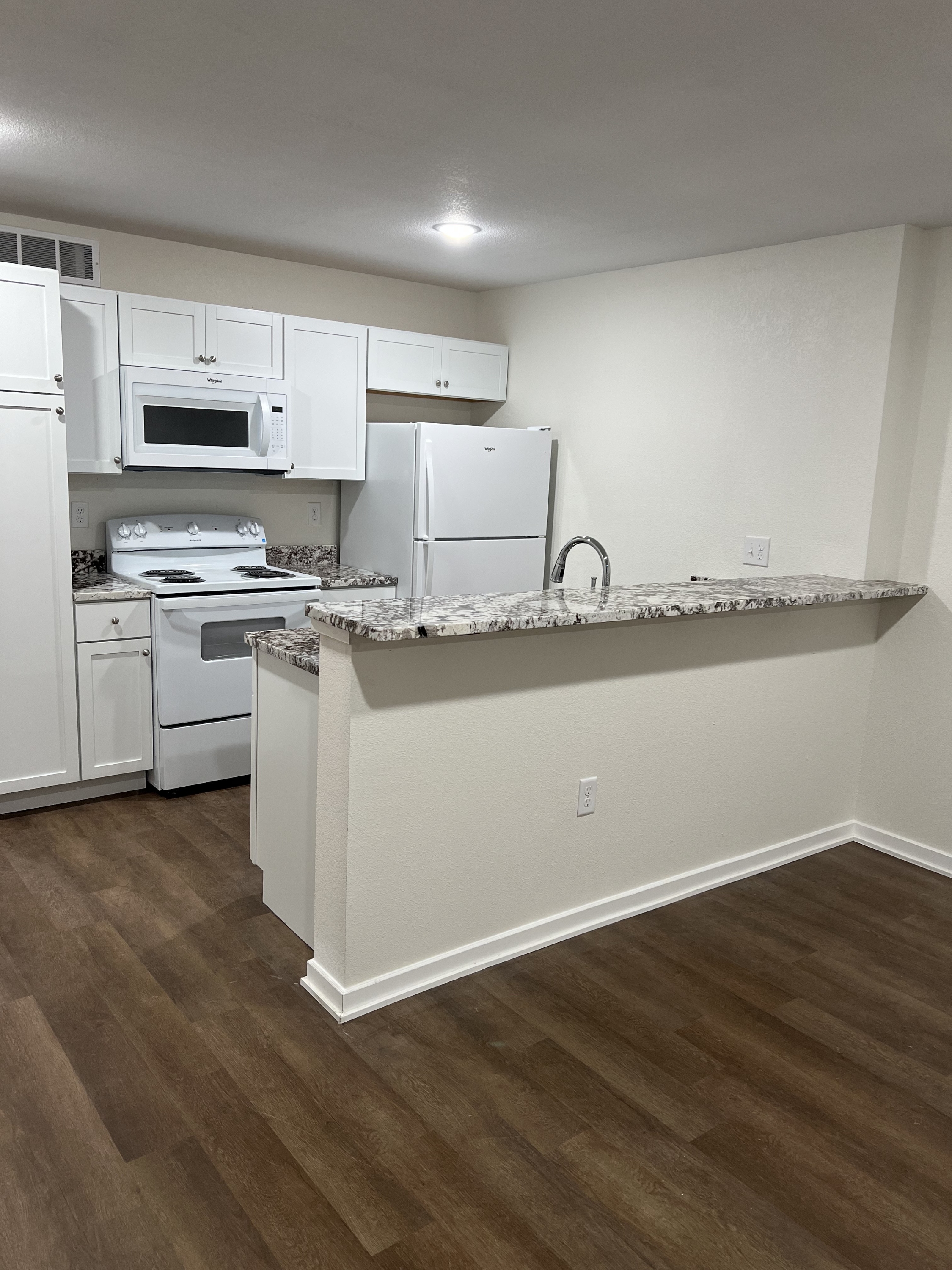 719 East Culton Street - B