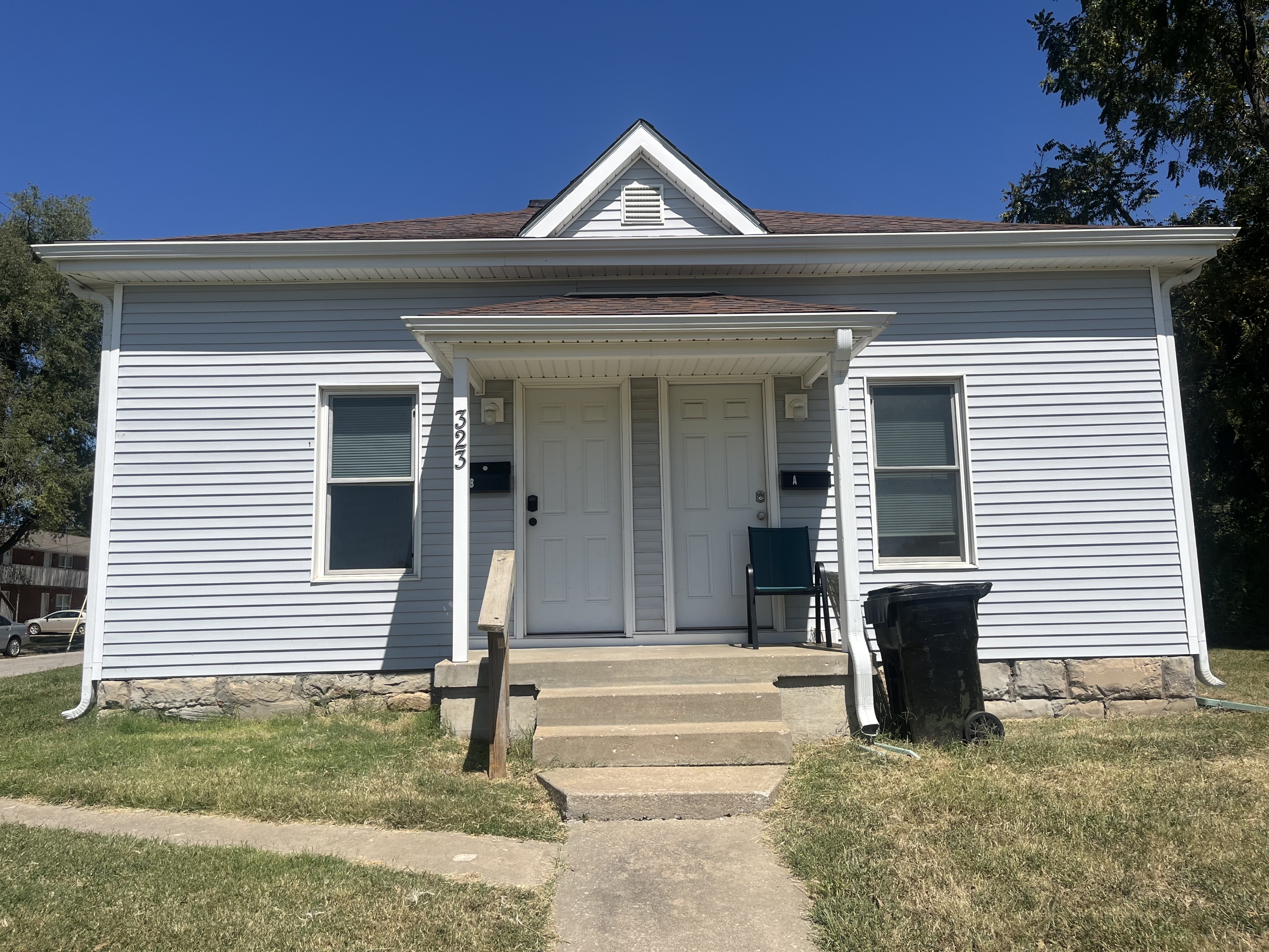 323 West King Street - B