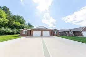 632 West Clark Street unit B