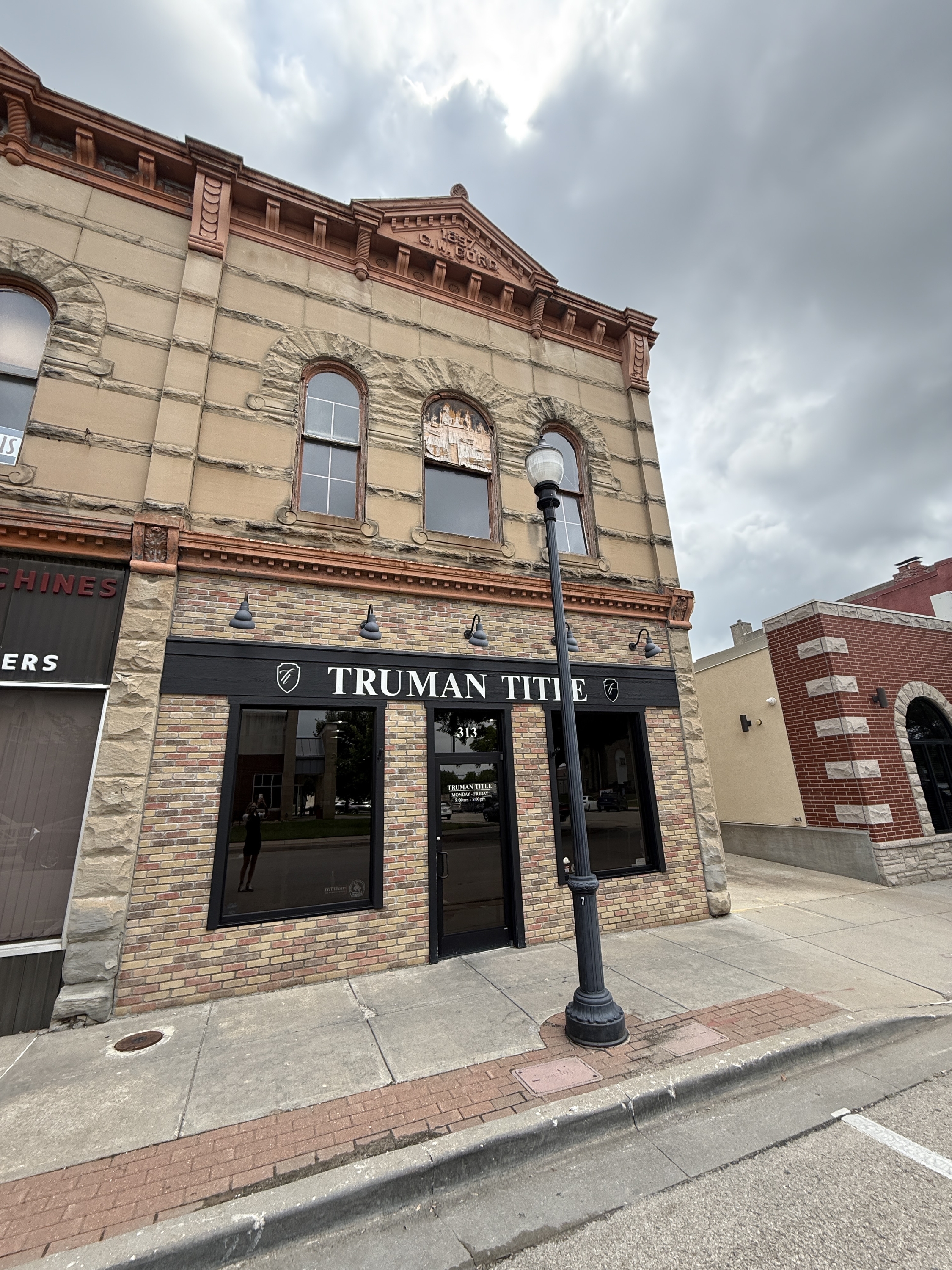 Property main image